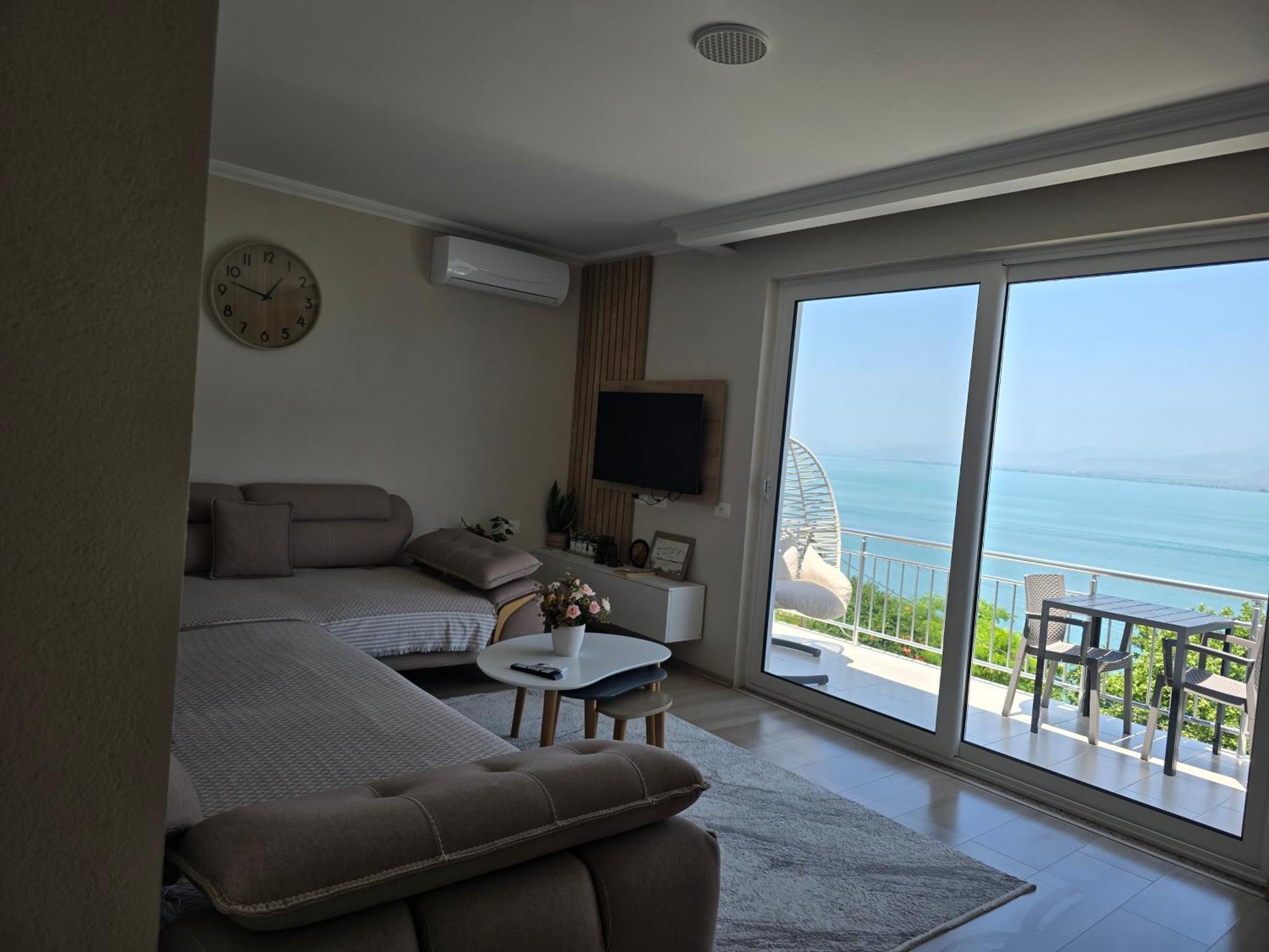 Shiroka's Special Guest Apartament